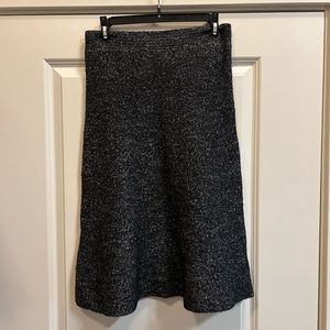 Uniqlo Black Midi Skirt